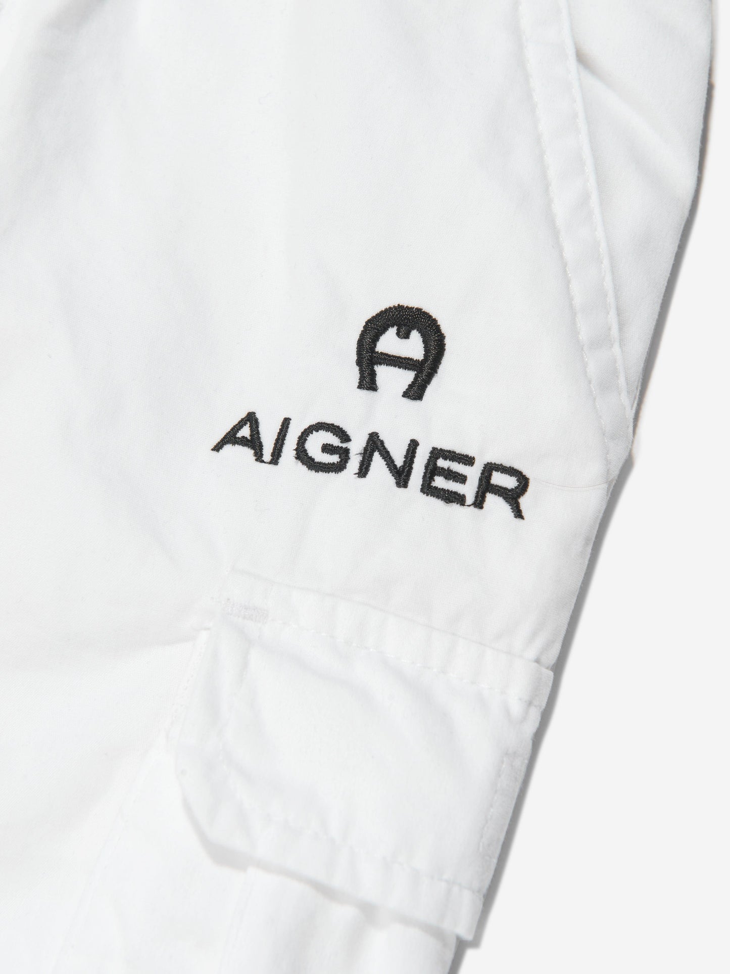 Aigner 男童白色刺绣百慕大短裤