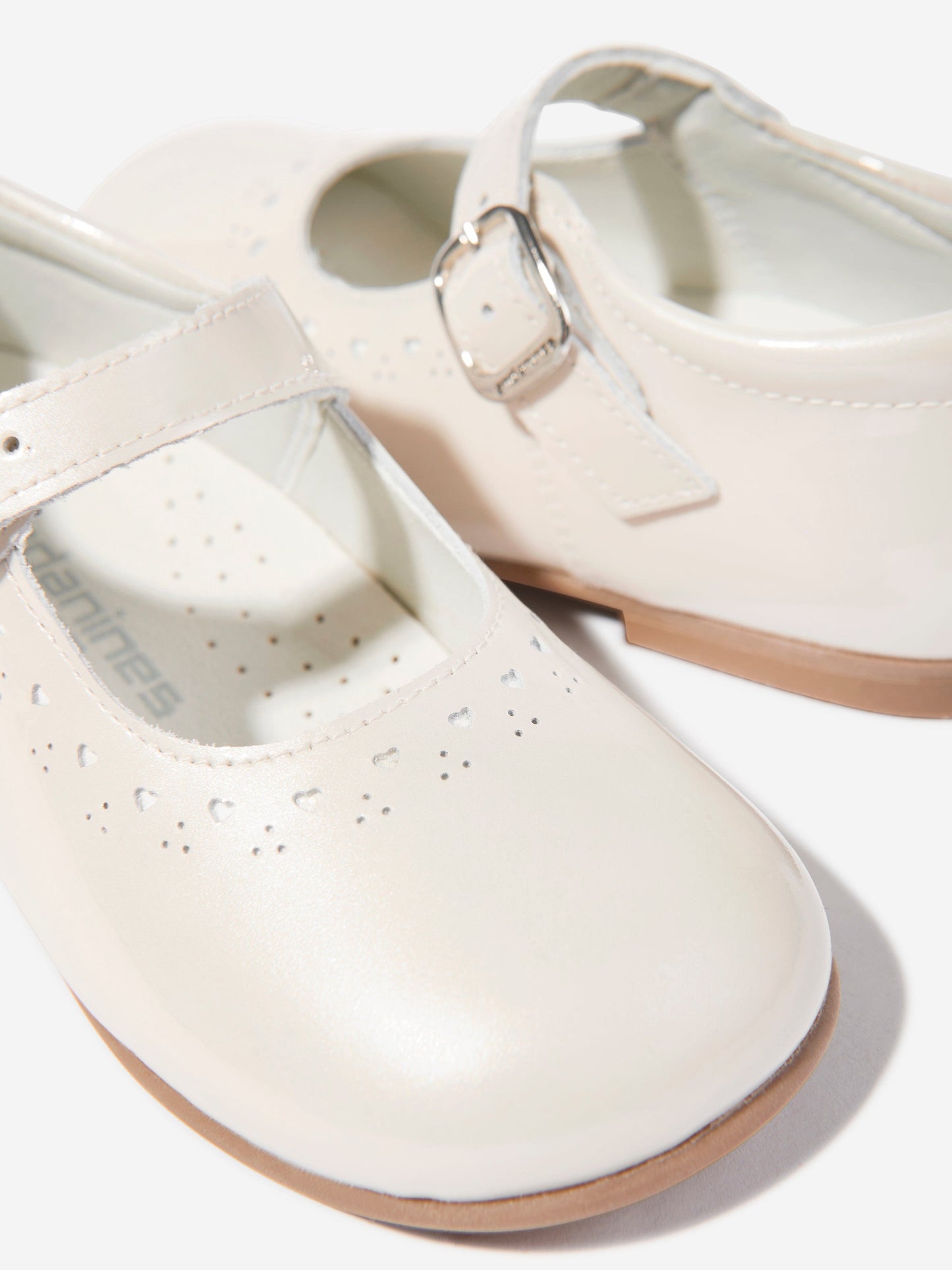Girls Patent Leather Mary Jane Shoes in Ivory