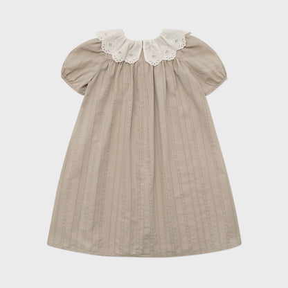 女童卡其色荷叶边棉连衣裙