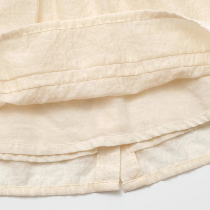 女婴浅桃色连衣裙