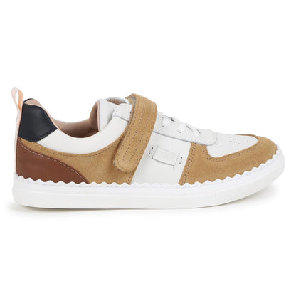 女童米色运动鞋