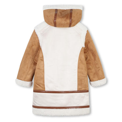 女童棕色连帽外套