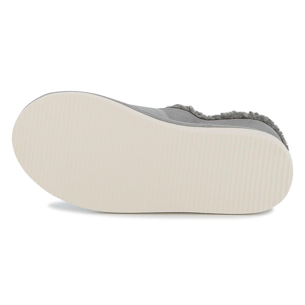 CHAUSSONS