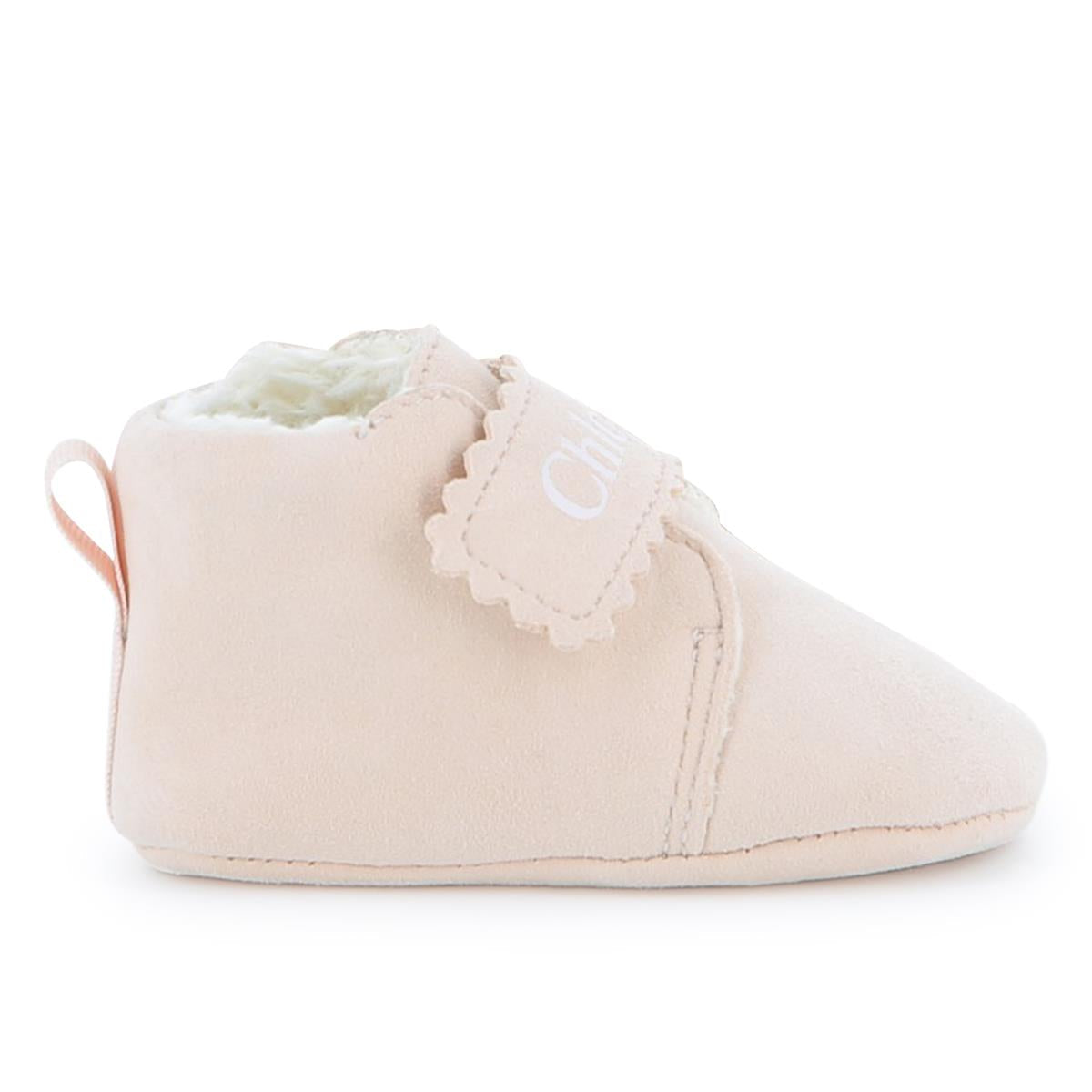 CHAUSSONS