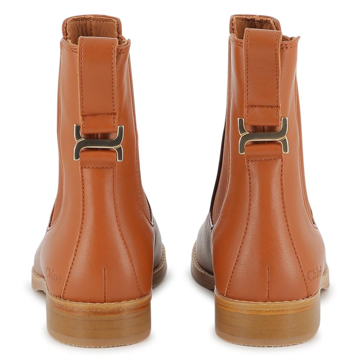 BOTTINES