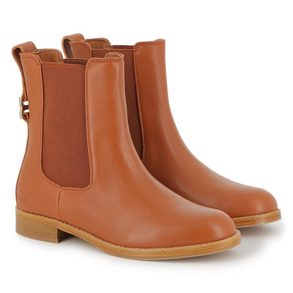 BOTTINES