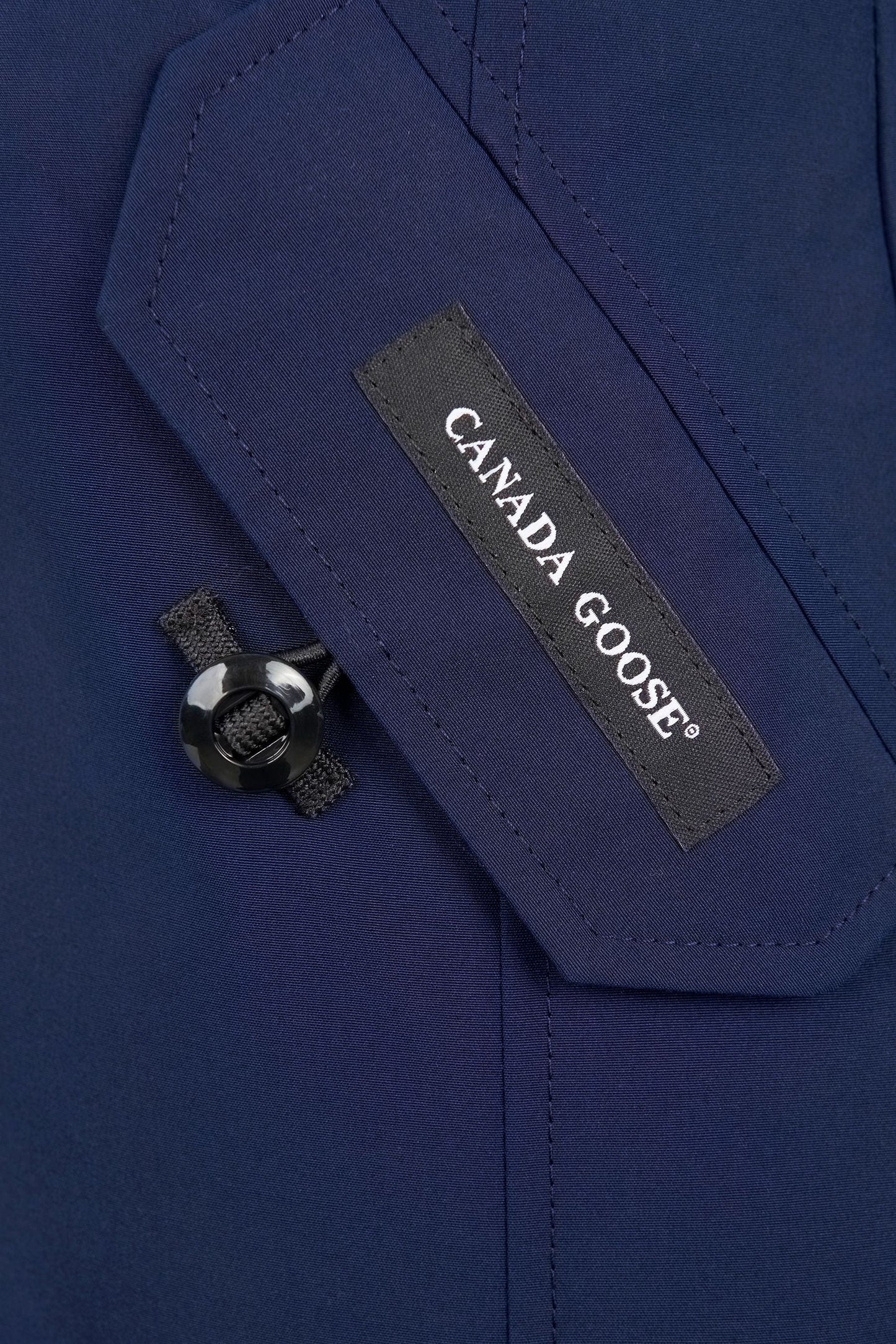 Canada Goose 中性款 Brittania 羽绒派克大衣