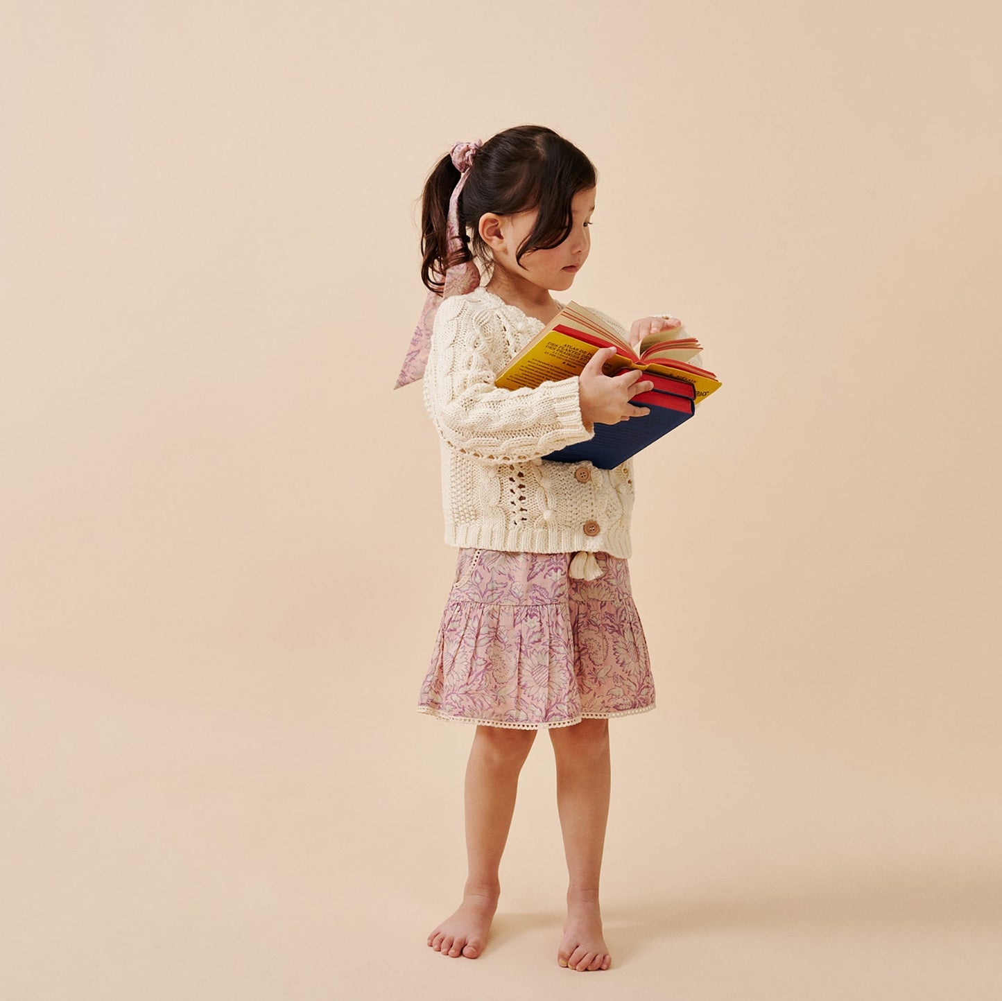 女童奶油白棉开衫