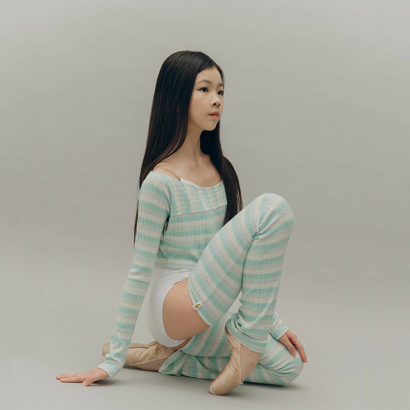 儿童蓝色条纹芭蕾舞护腿