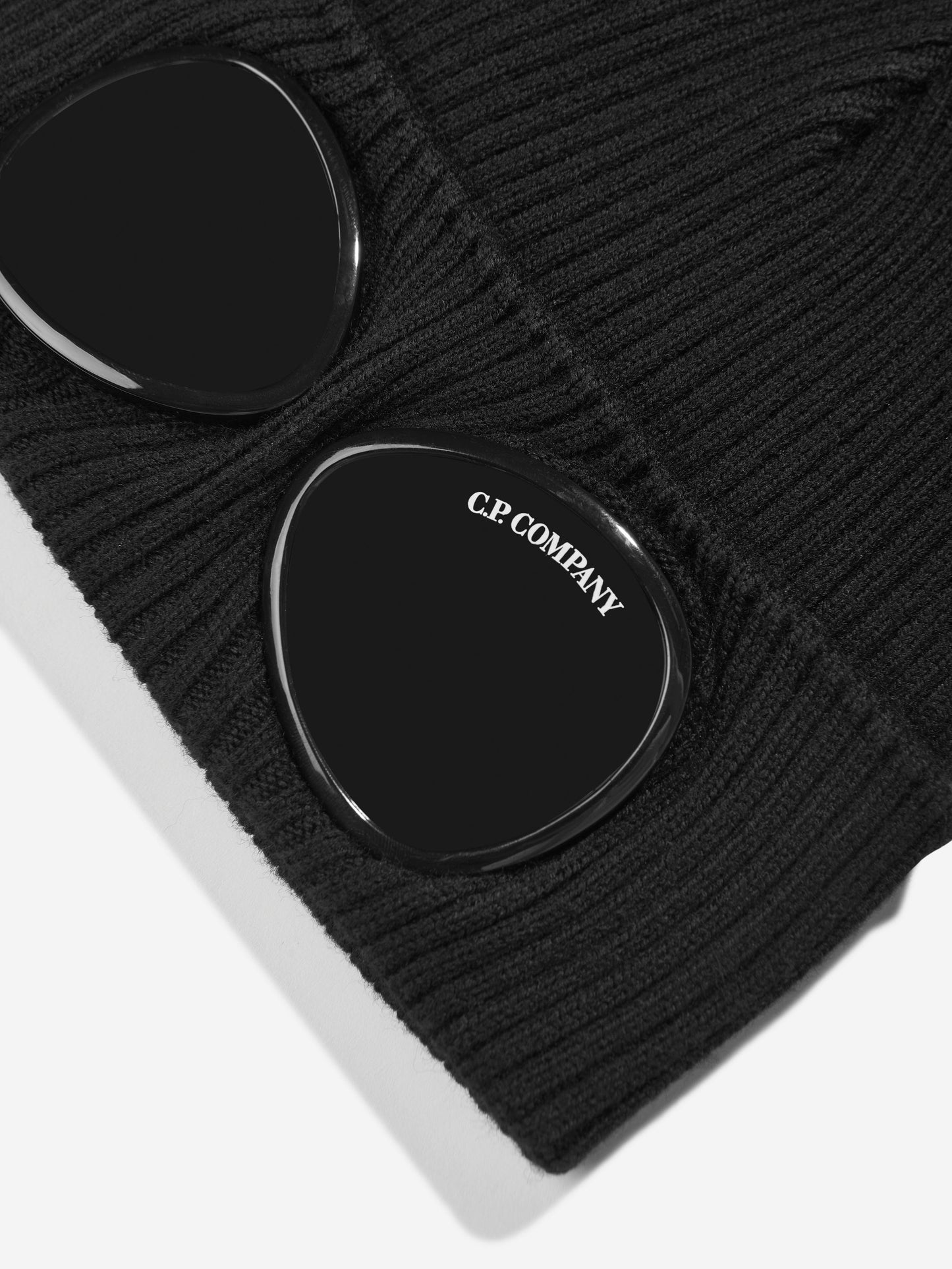 CP Company 男孩黑色护目镜便帽