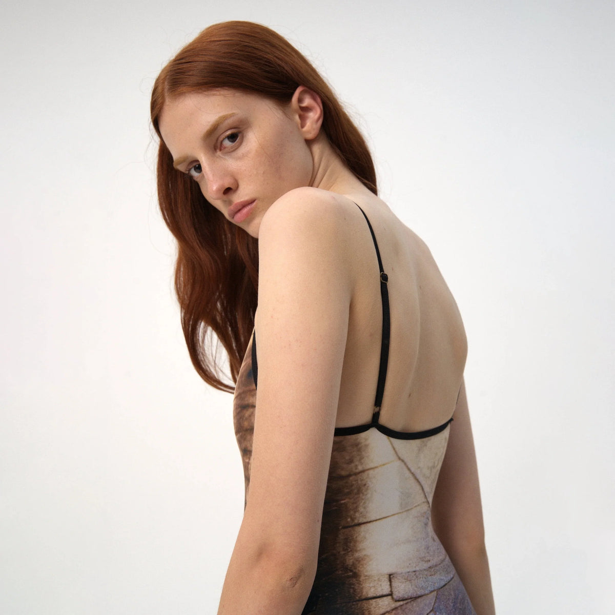 女士金色芭蕾舞连体衣(R9_26.3/Caligo - Camisole)
