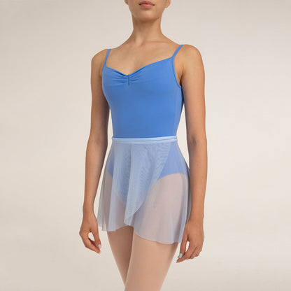 女童浅蓝色芭蕾舞短裙