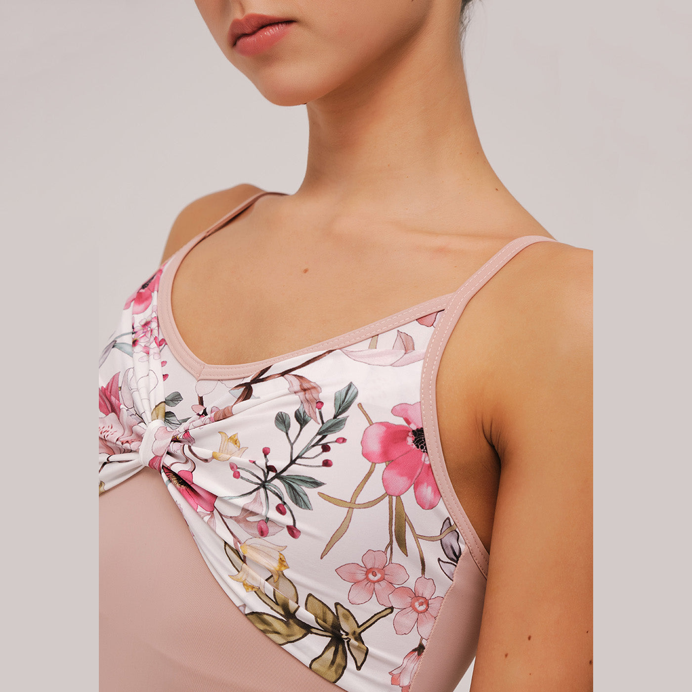 女童粉色芭蕾舞连体衣
