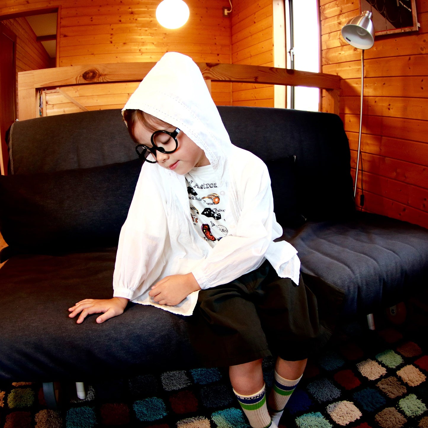 女童白色连帽棉衬衫