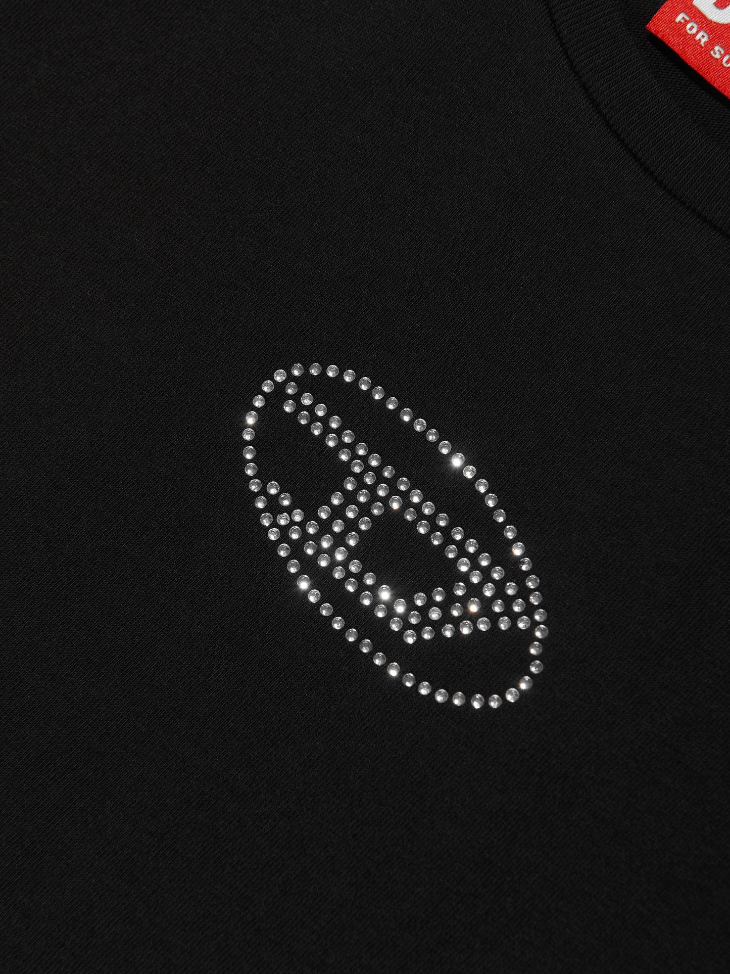 Diesel Girls 椭圆形 D 标志 T 恤（黑色）