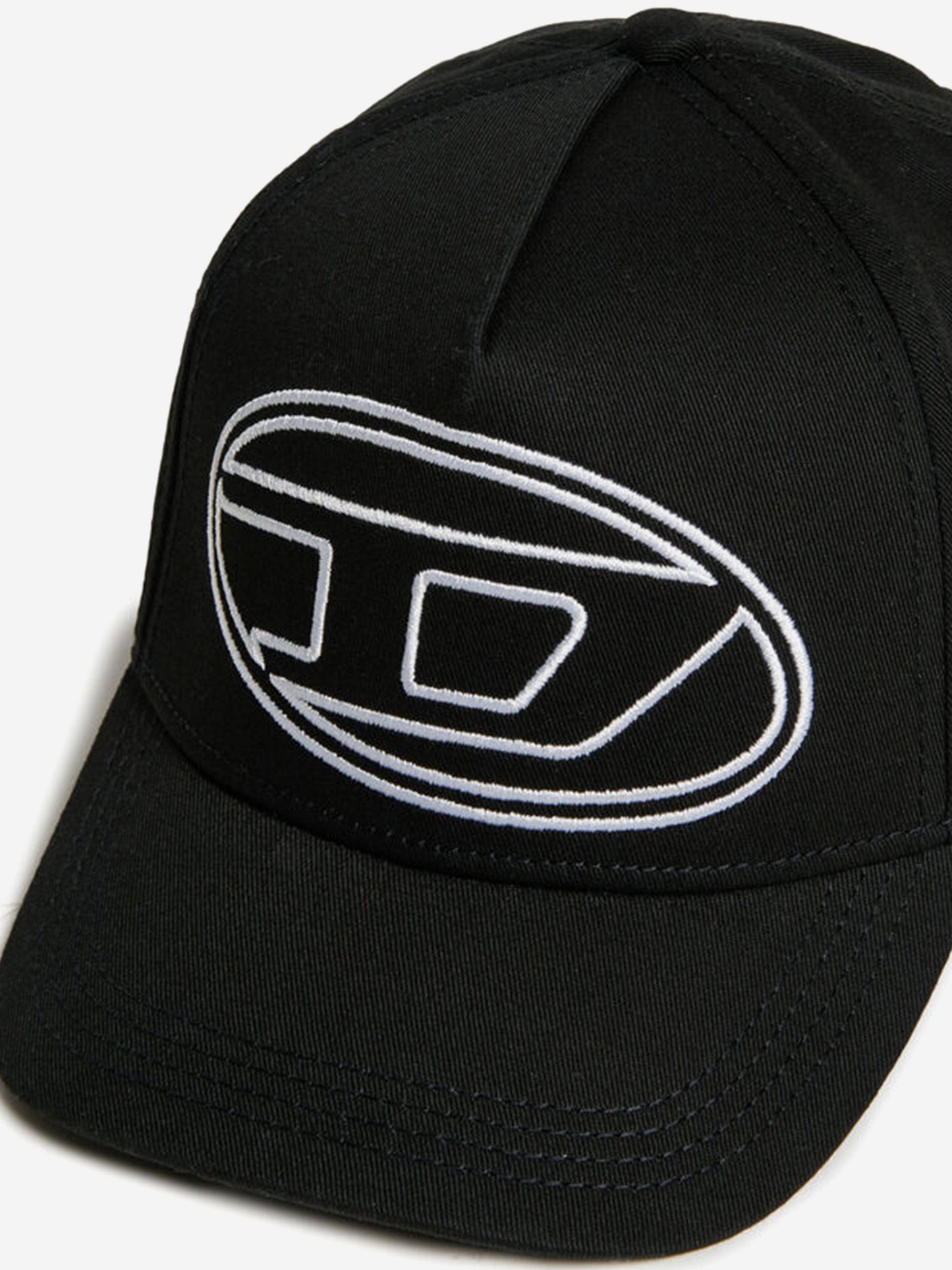 Boys Oval D Logo Cap in Black