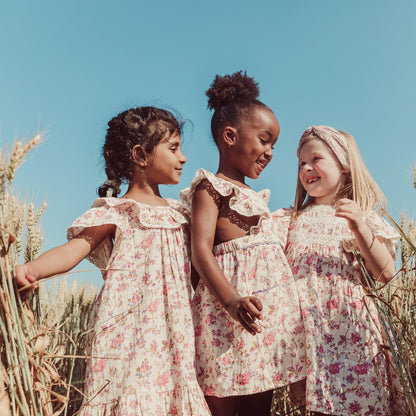 女童粉色碎花荷叶领棉连衣裙