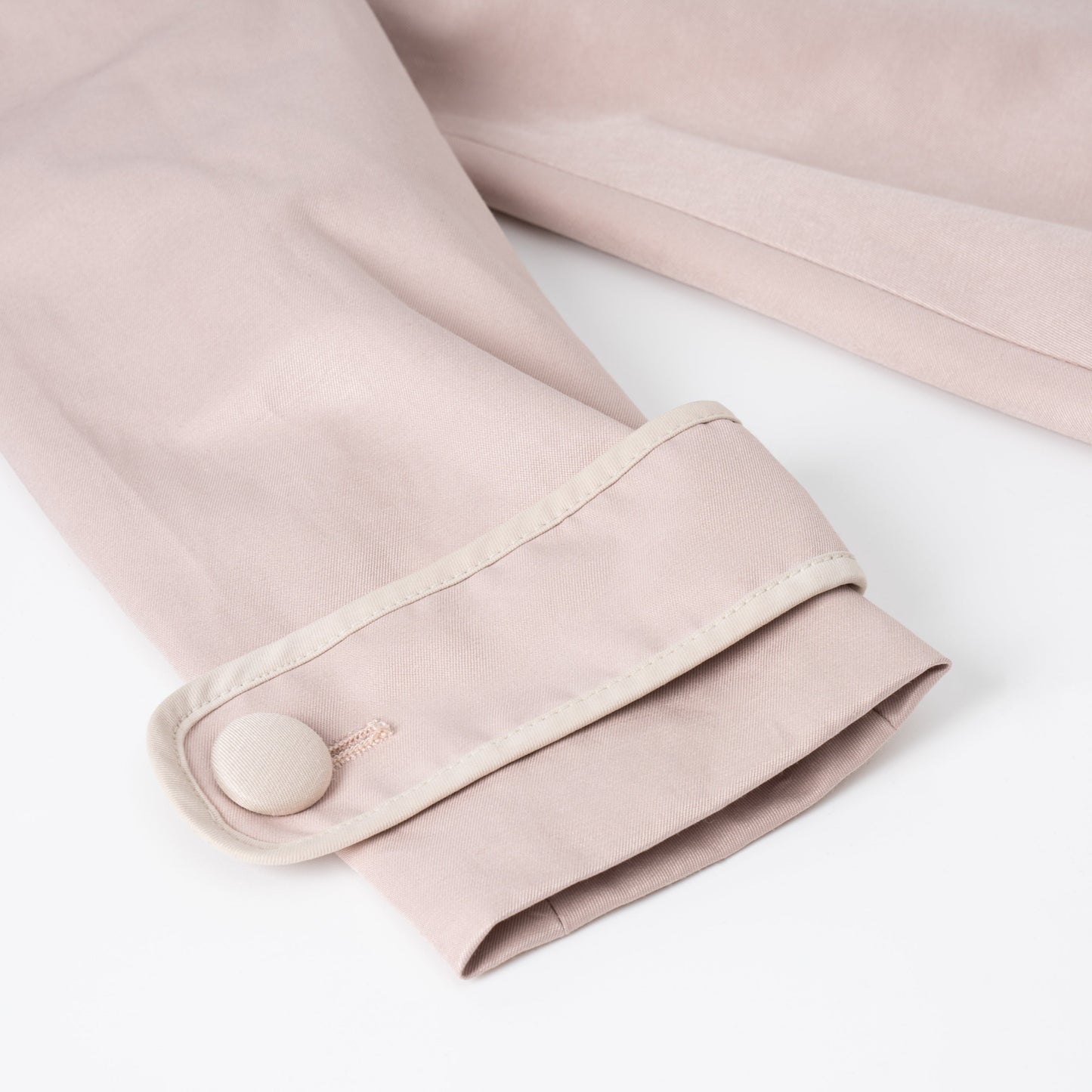 女童裸粉色短款风衣裙