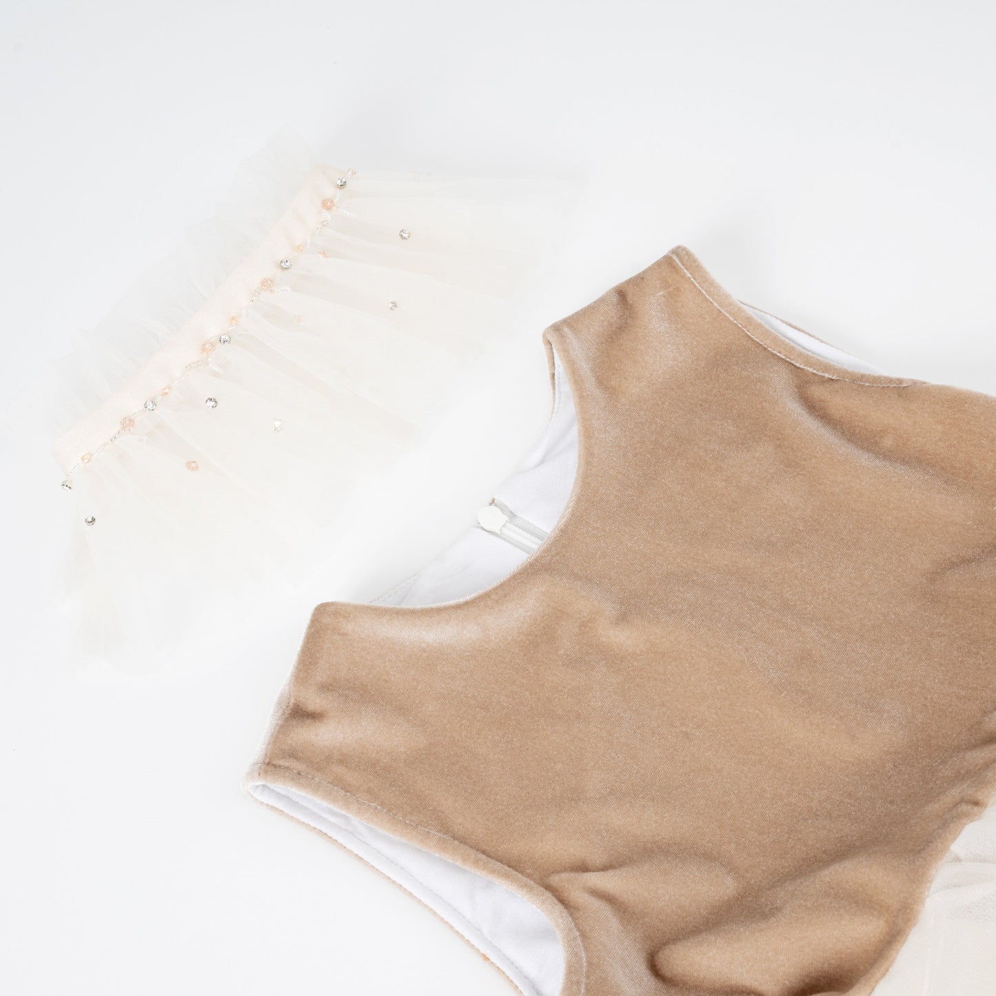 女童杏色不规则珠绣礼服裙