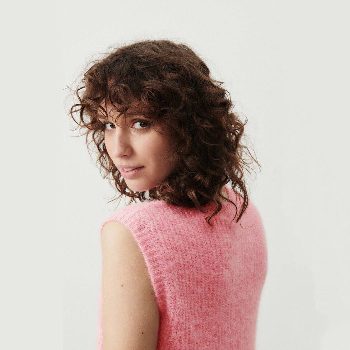 女士粉色针织马甲