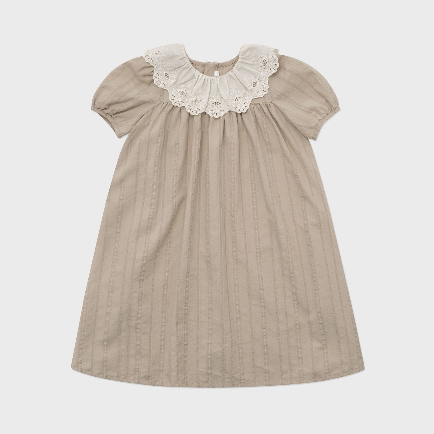 女童卡其色荷叶边棉连衣裙