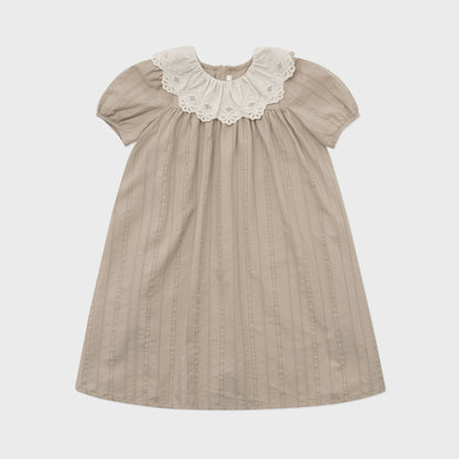 女童卡其色荷叶边棉连衣裙