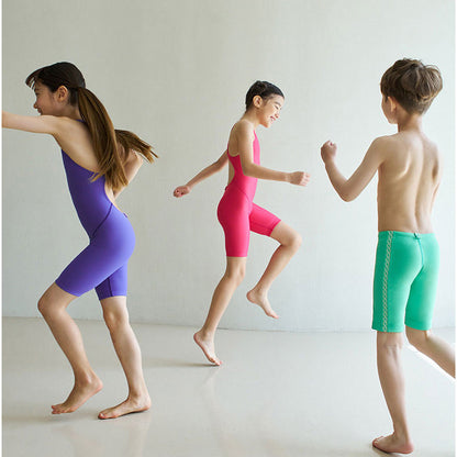 女童紫色五分专业泳衣