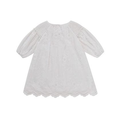 女童白色刺绣棉连衣裙