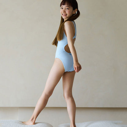 女童浅蓝色专业泳衣