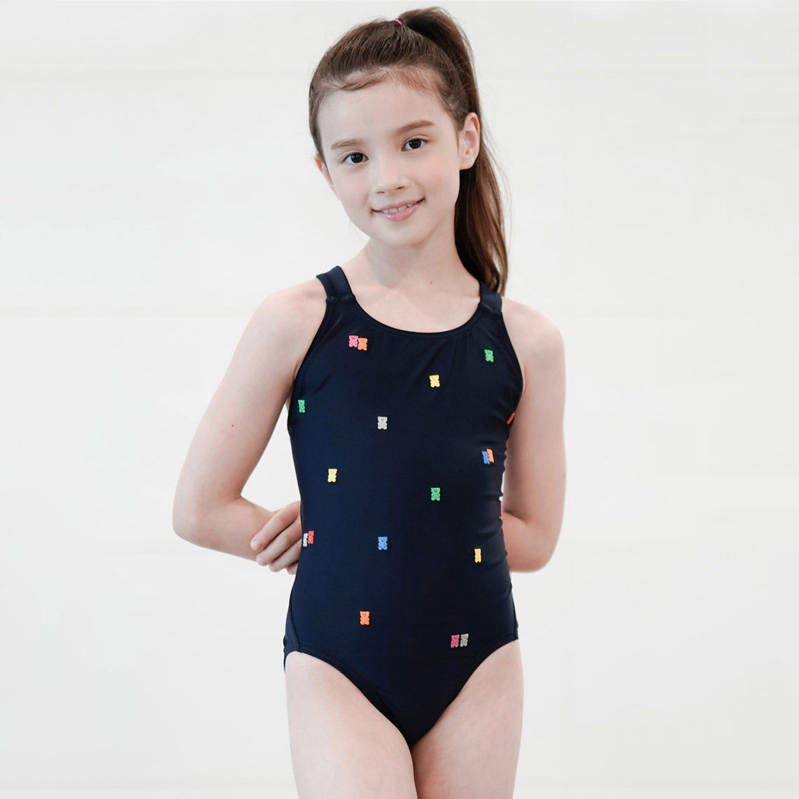 女童藏青色刺绣专业泳衣