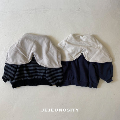 儿童藏青色连帽拉链上衣