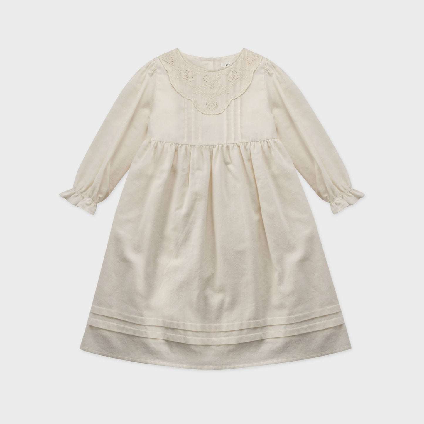 女童白色棉连衣裙