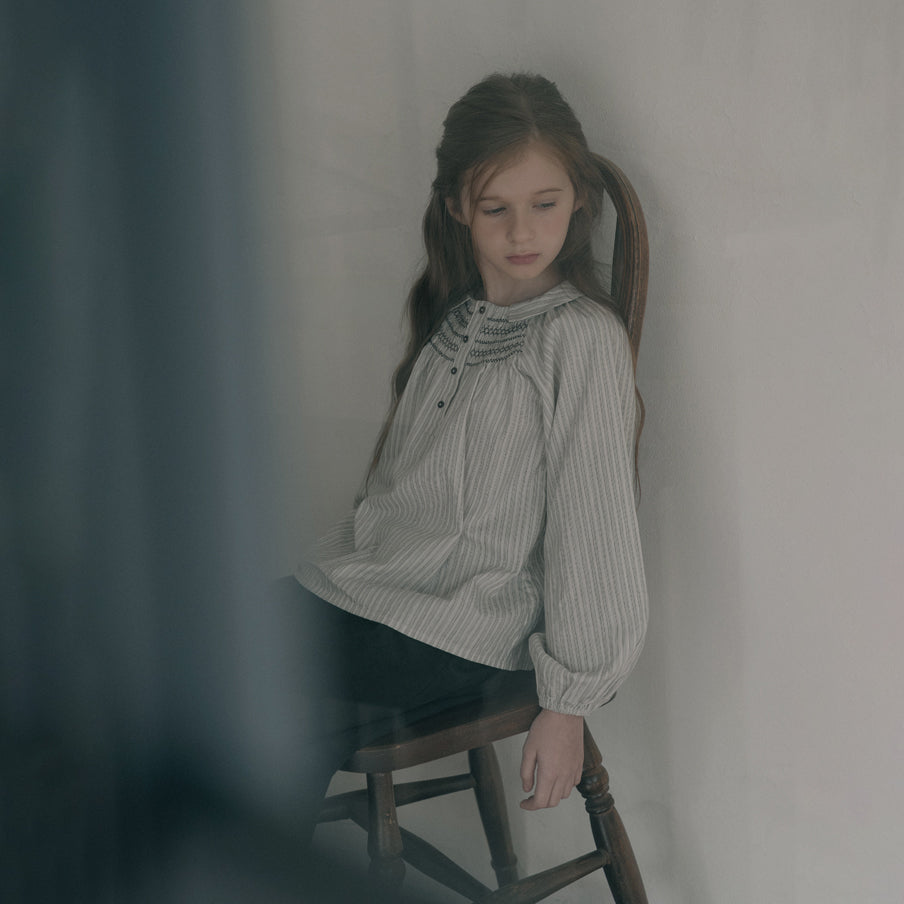 女童米白色条纹棉衬衫