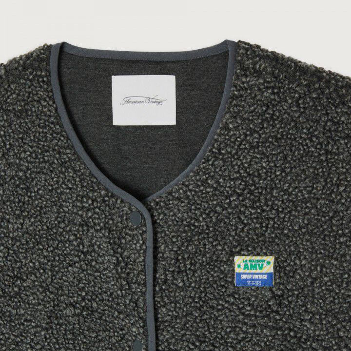 女士灰色羊羔绒马甲