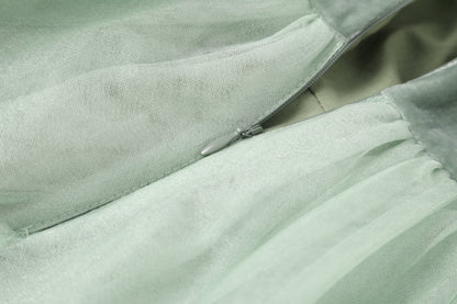 女童天青色礼服长裙