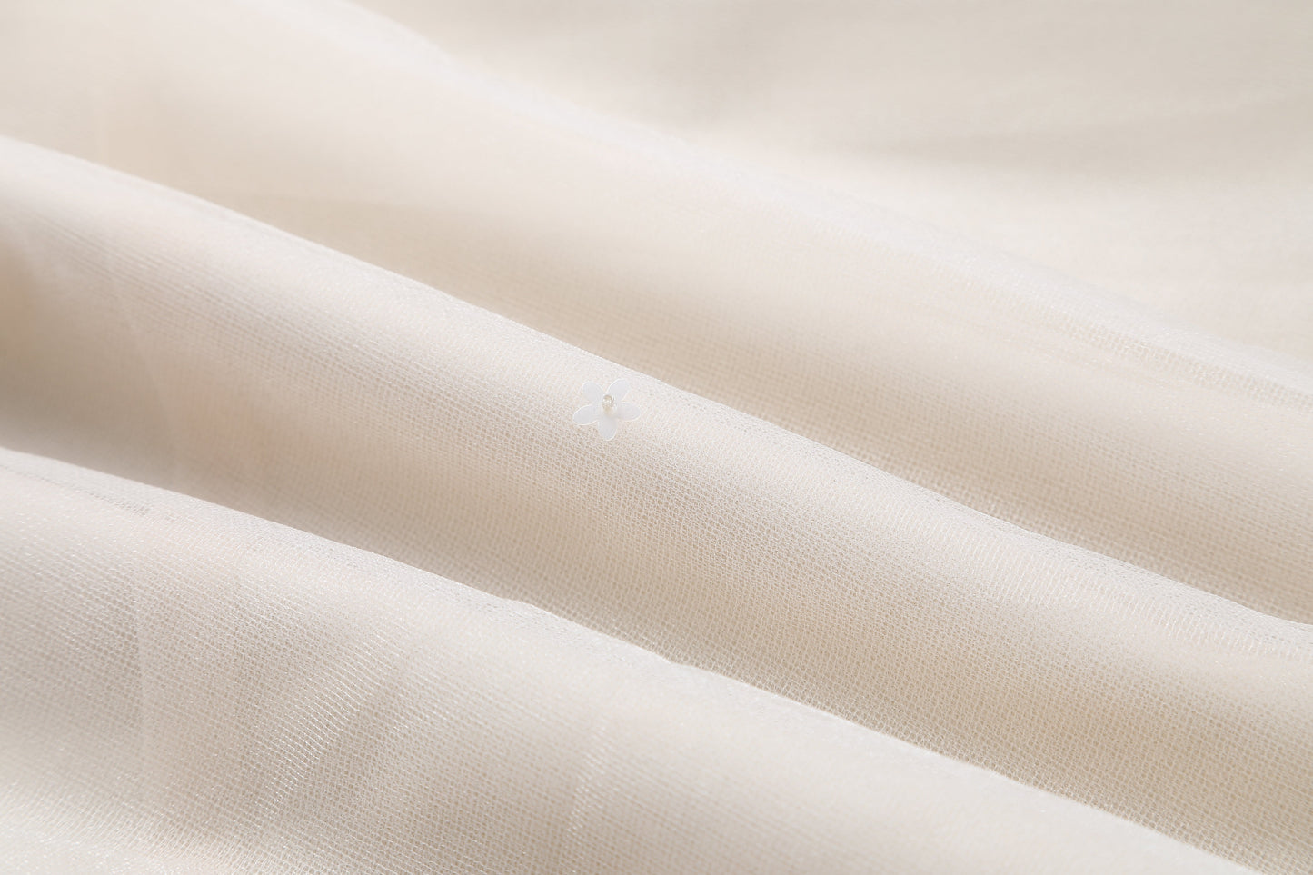 女童编织领香槟色纱裙