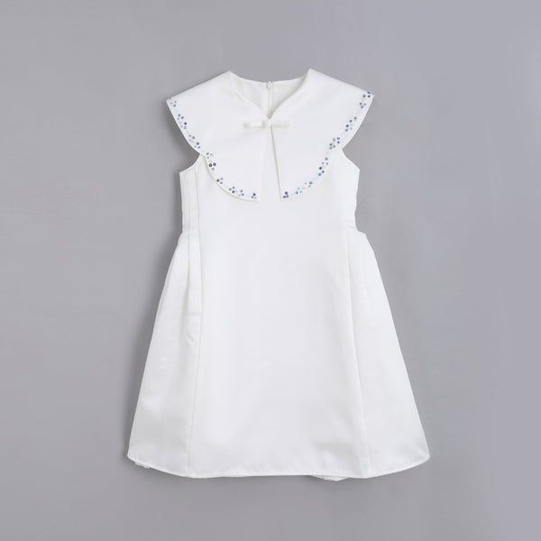 女童白色青花礼服裙