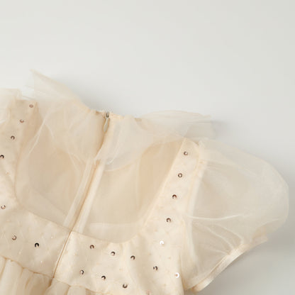 女童浅杏钉珠荷叶领娃娃裙