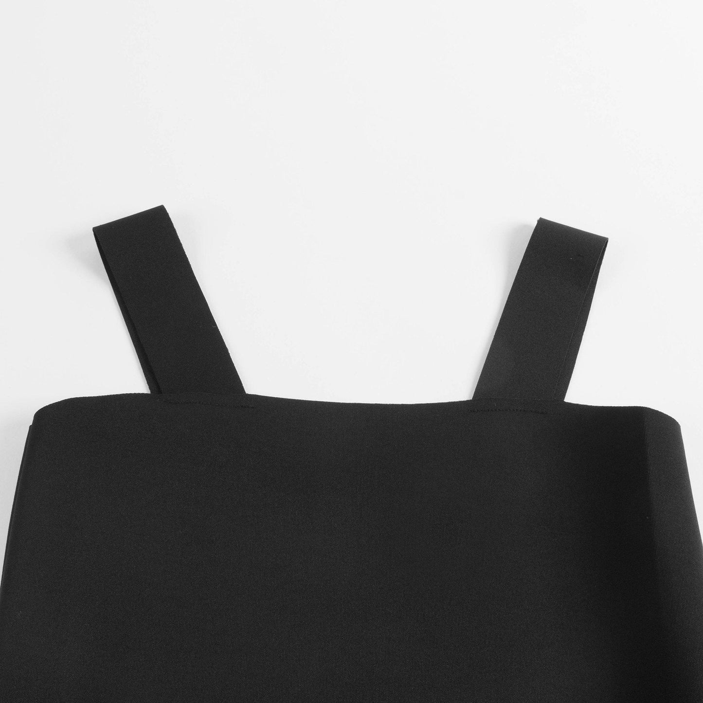 女童黑色连衣裙