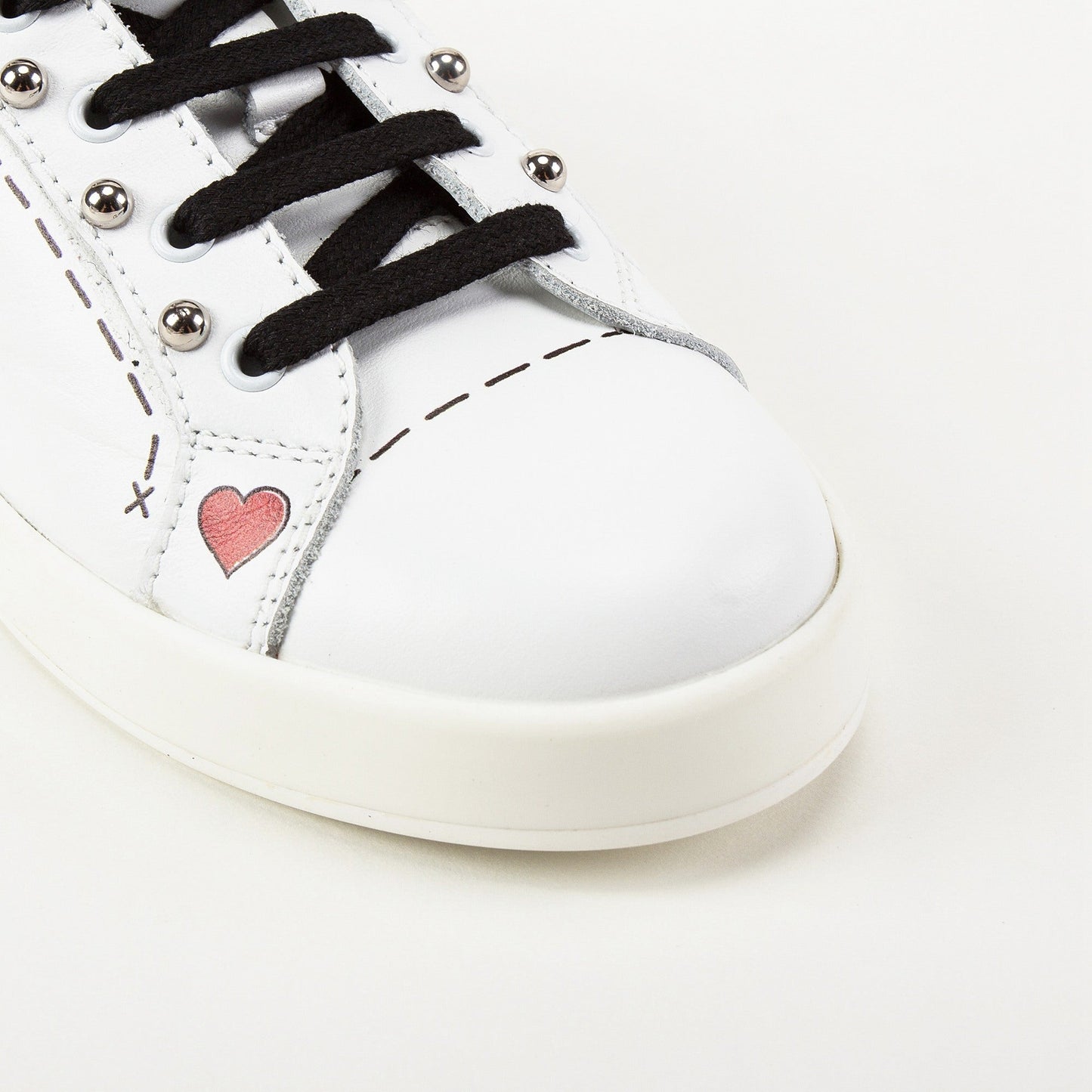 Girls White Leather Trainers With Crown Trim