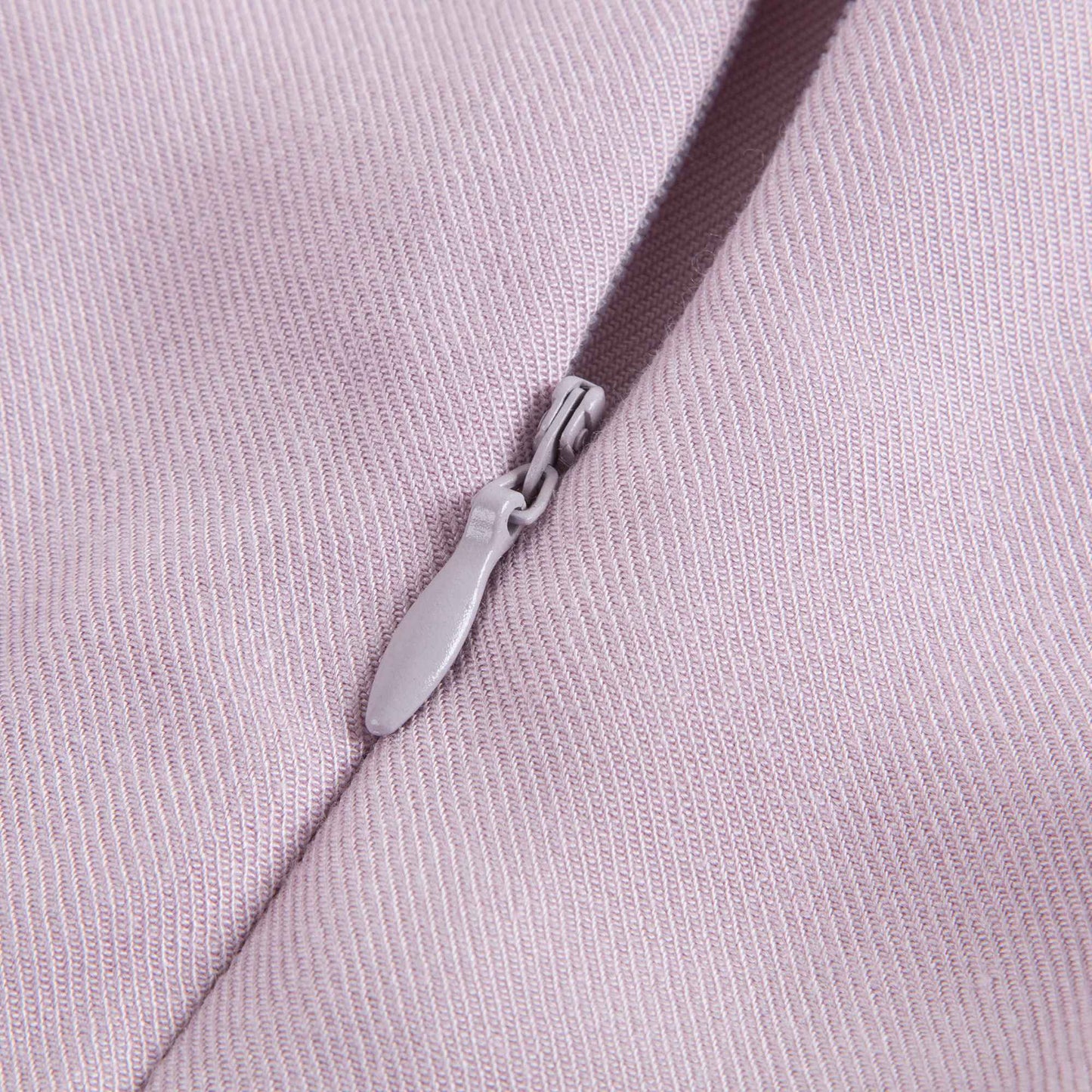 女童淡紫色连衣裙