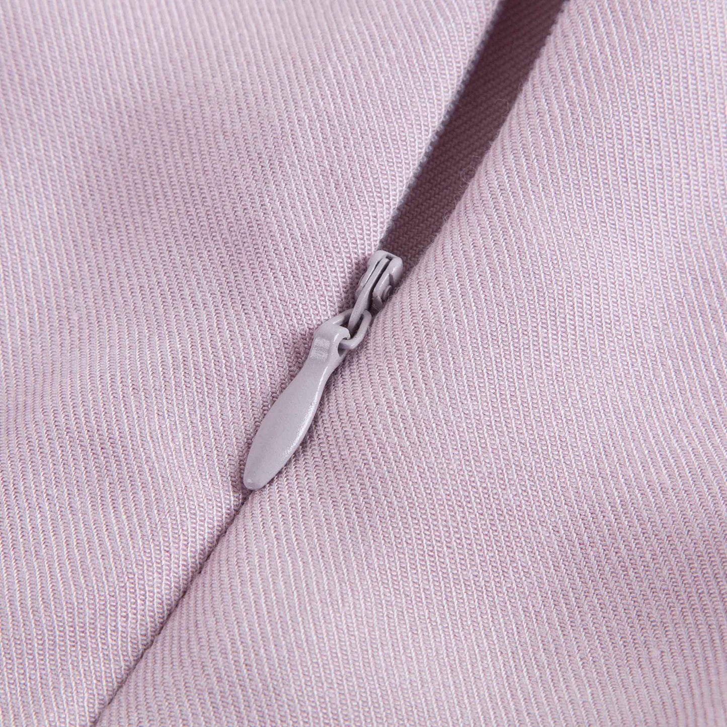 女童淡紫色连衣裙