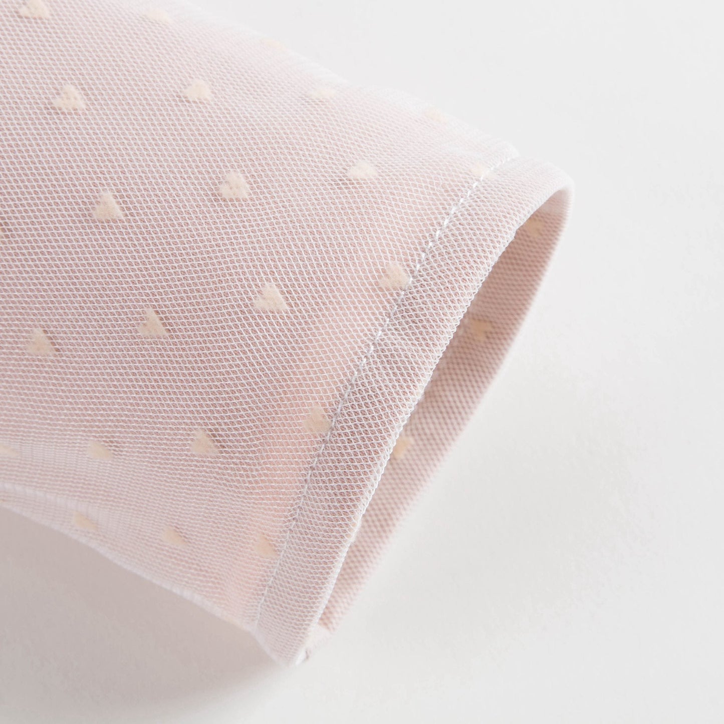 女童浅粉色连衣裙