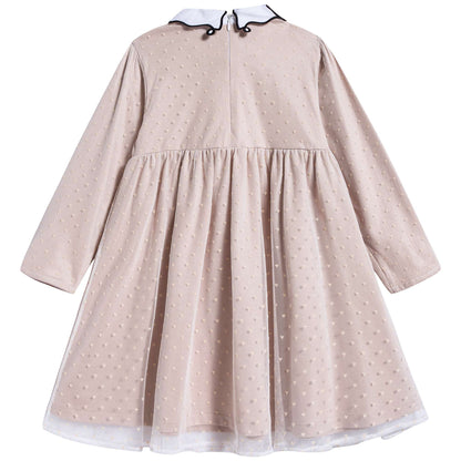 女童浅粉色连衣裙