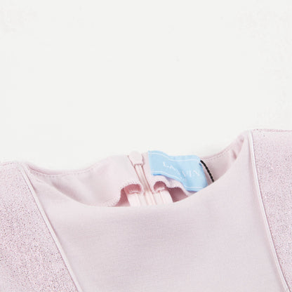 女童粉色连衣裙