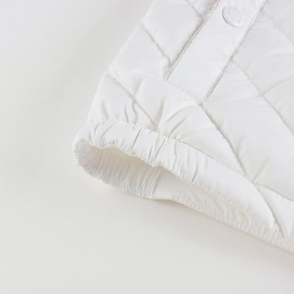 婴儿白色"BANURU"羽绒夹克