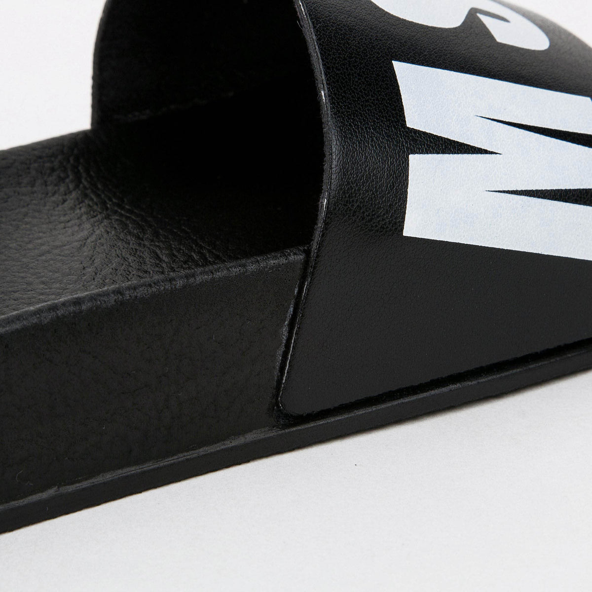Boys & Girls Black Logo Slippers