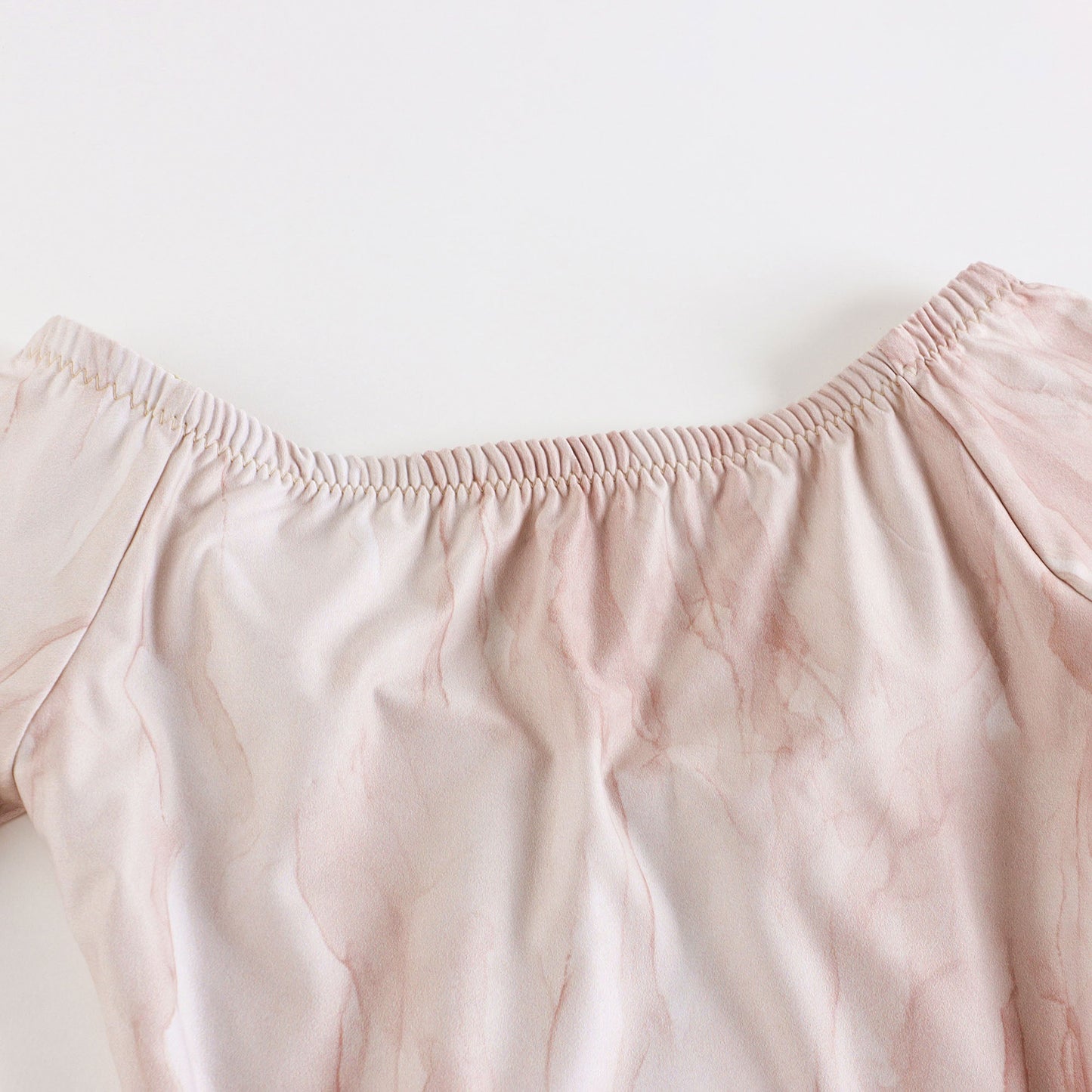 女士浅粉色船领芭蕾舞连体衣