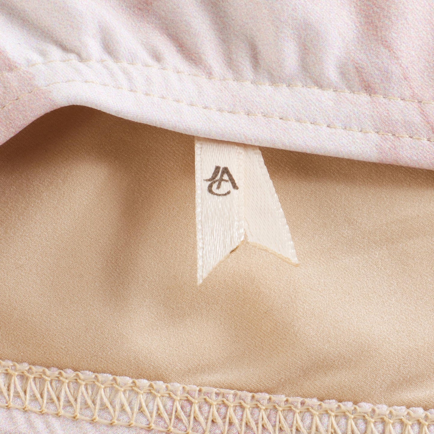 女士浅粉色船领芭蕾舞连体衣