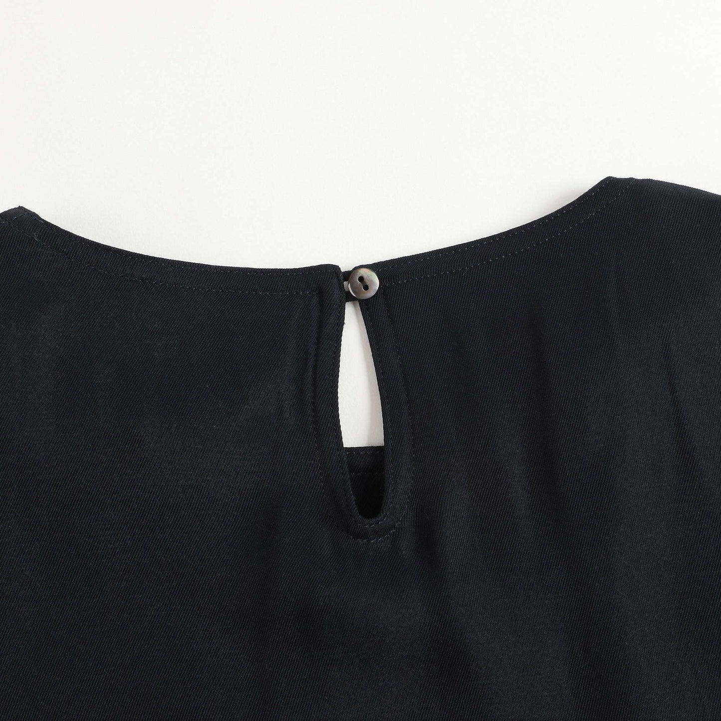 女童藏青色连衣裙